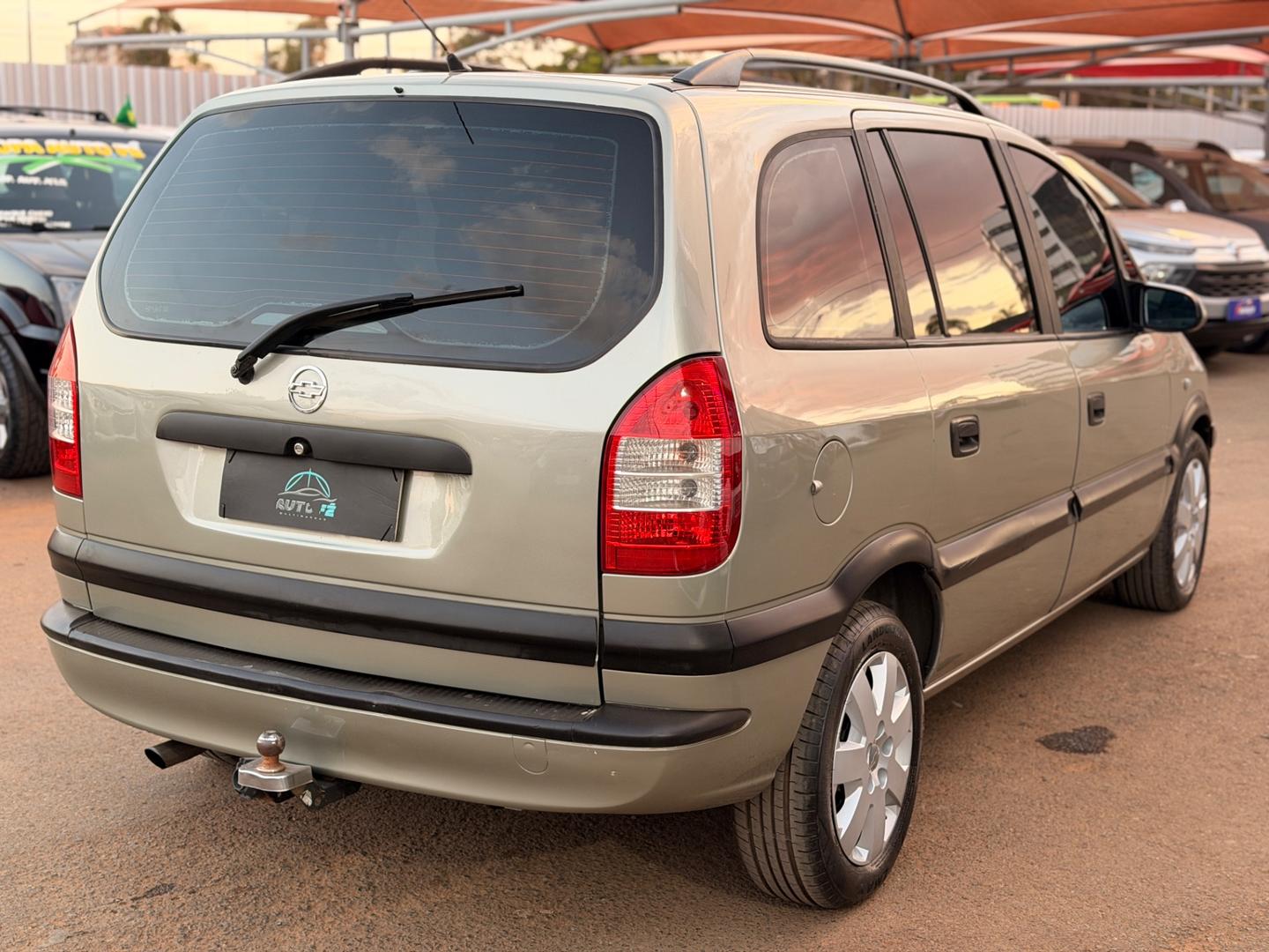 CHEVROLET ZAFIRA COMFORT /2011 FLEX 2010 — foto 5