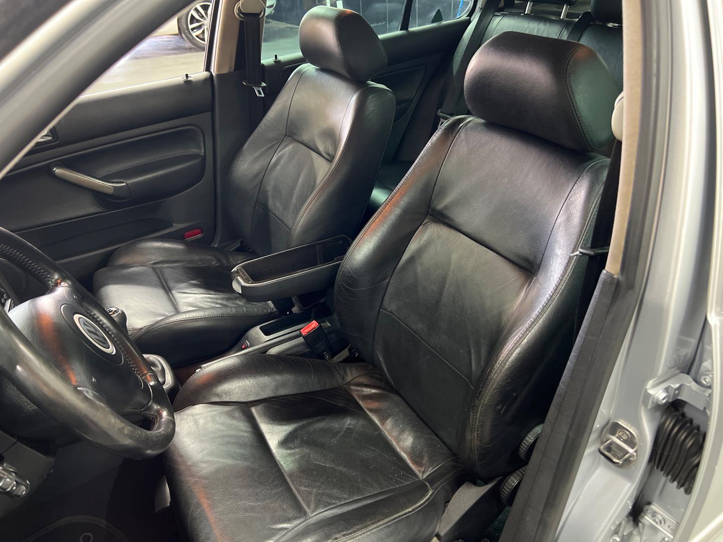 VOLKSWAGEN GOLF GTI 2005 — foto 5