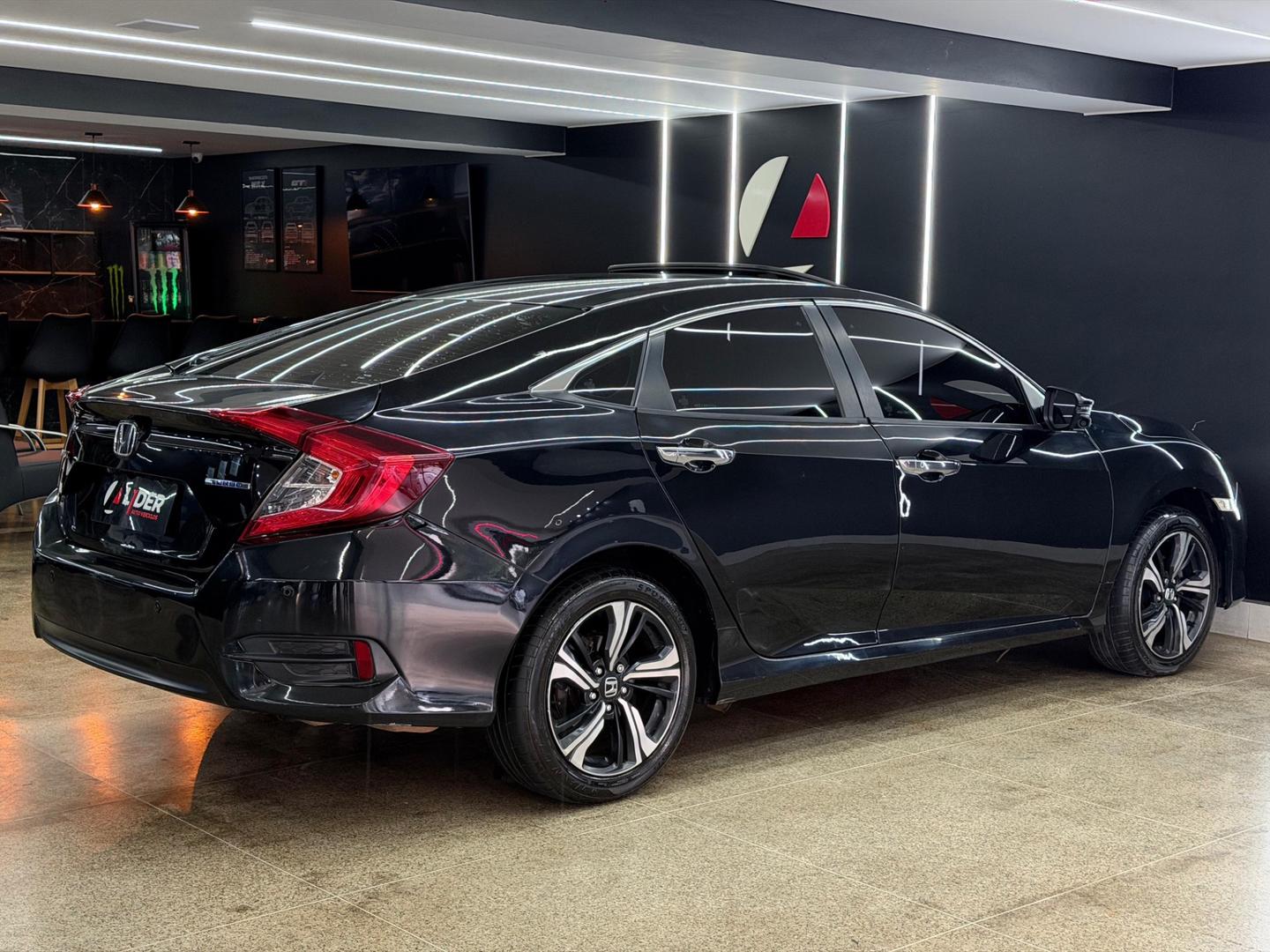 HONDA CIVIC Touring CVT 2017 — foto 5