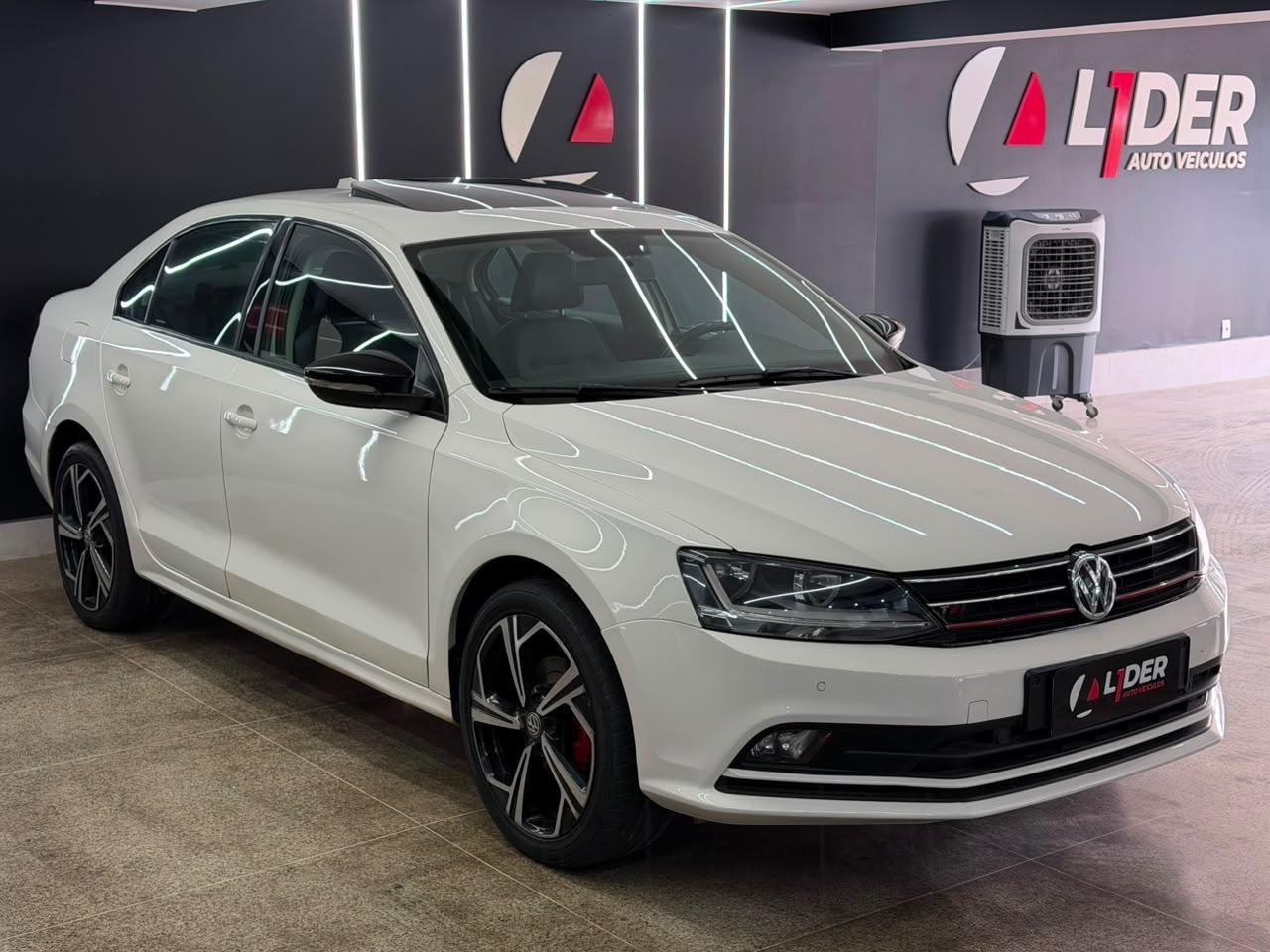 VOLKSWAGEN JETTA CL AF 2017 — foto 4