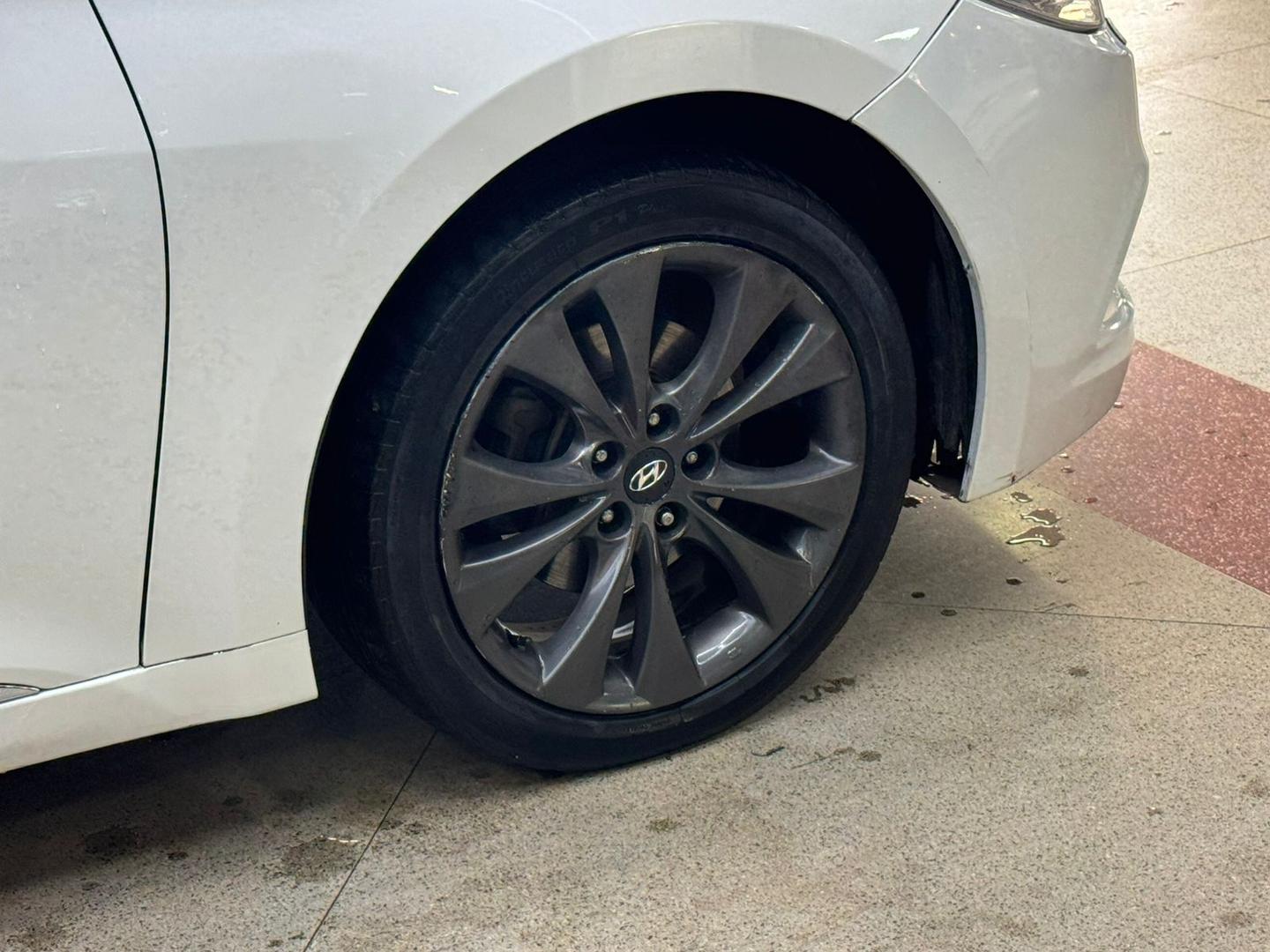 HYUNDAI AZERA 3.0 V6 2013/2014 — foto 5