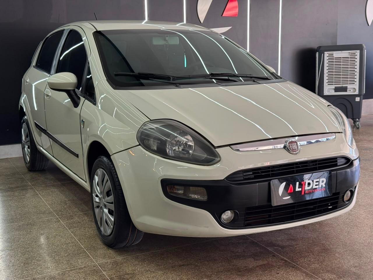 FIAT PUNTO ATTRACTIVE 2013 — foto 4