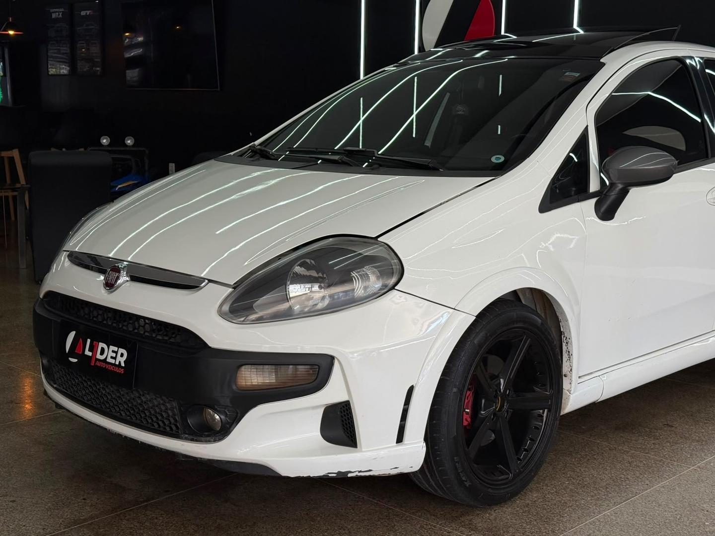 FIAT PUNTO TURBO T-JET 2013 — foto 2