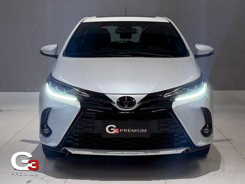 TOYOTA YARIS HA XLS15 2024/2025 — foto 2