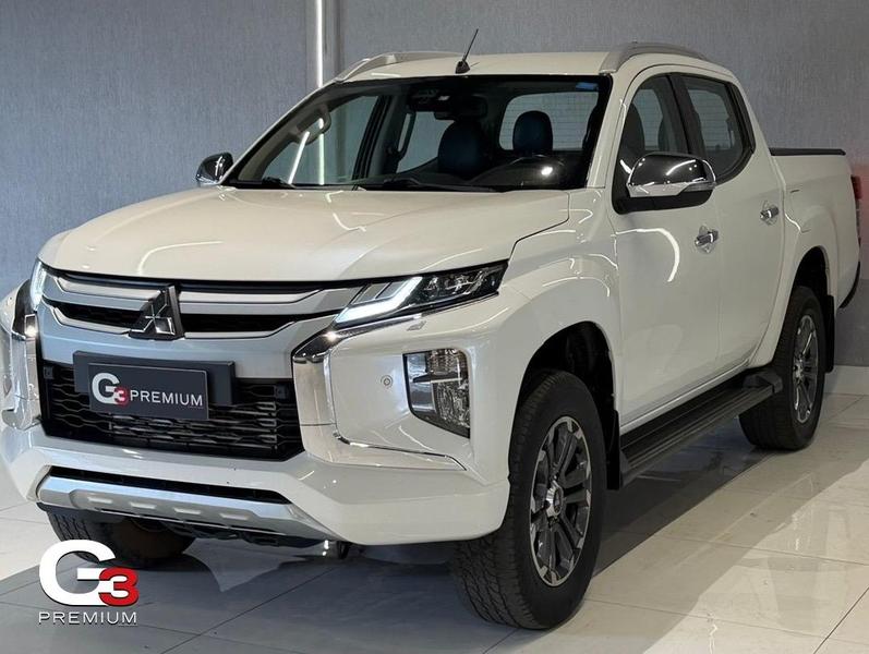MITSUBISHI TRITON