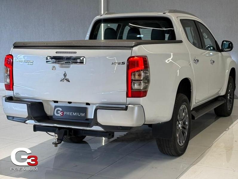 MITSUBISHI TRITON SPORT HPE S 2021/2022 — foto 5