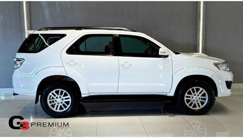 TOYOTA HILUXSW4 SRV4X4 2013/2014 — foto 4