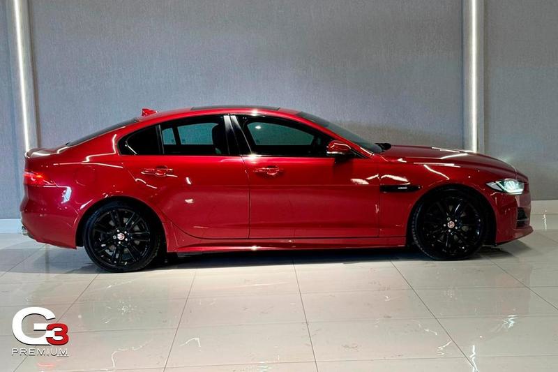 JAGUAR JAG XE R SPORT SI4 2015/2016 — foto 4