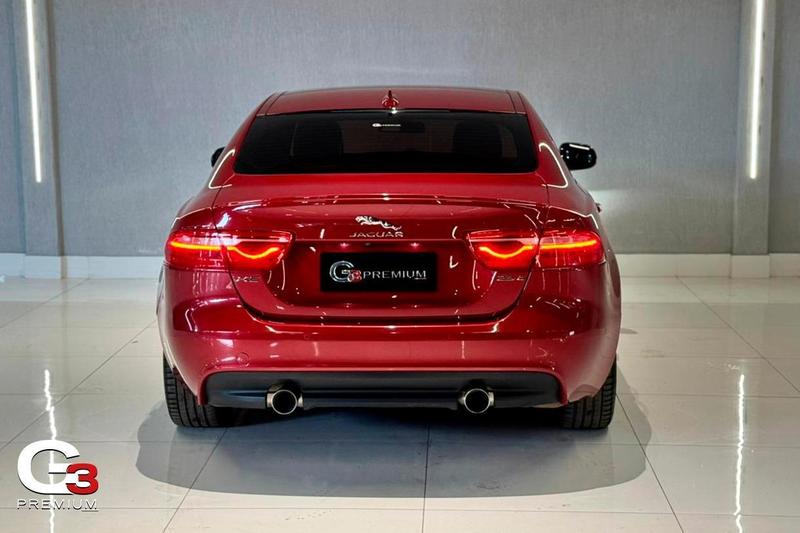 JAGUAR JAG XE R SPORT SI4 2015/2016 — foto 5