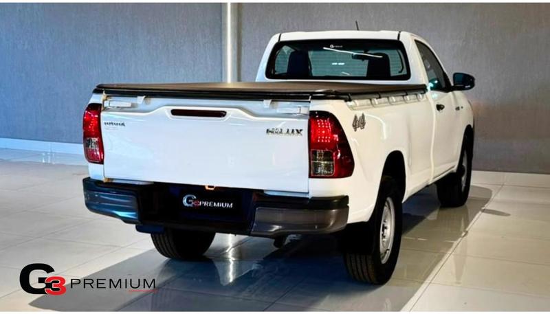 TOYOTA HILUX CSLSTM4FD 2023 — foto 5